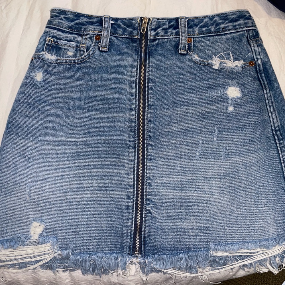 ABERCROMBIE Denim skirt!